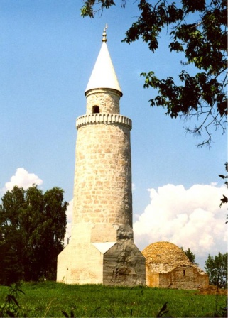 башня из тесанного камня.jpg